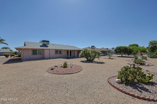 17411 N HITCHING POST Drive, Sun City, AZ 85373