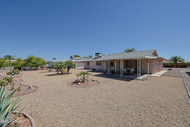 17411 N HITCHING POST Drive, Sun City, AZ 85373