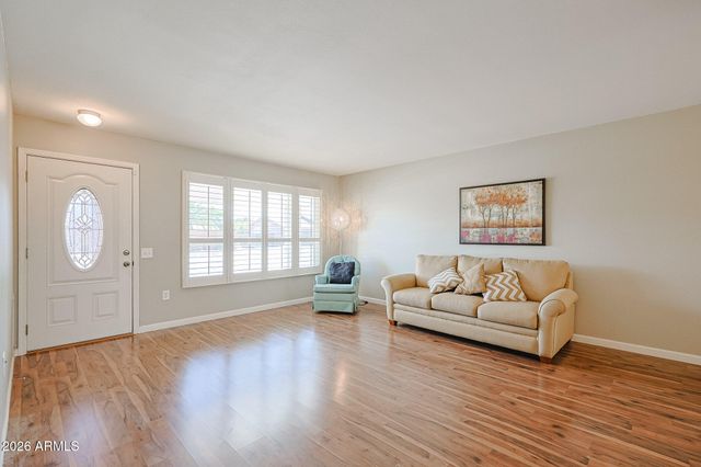 17411 N HITCHING POST Drive, Sun City, AZ 85373