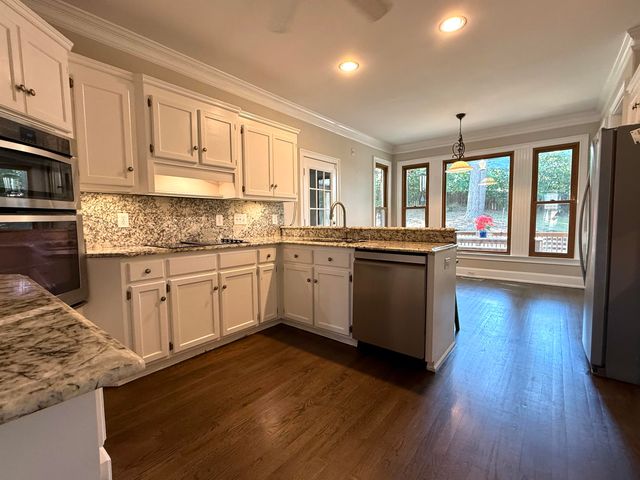 800 SPARKLEBERRY Road, Evans, GA 30809