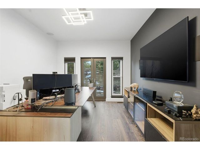 975 Woodmoor Dr, Monument, CO 80132