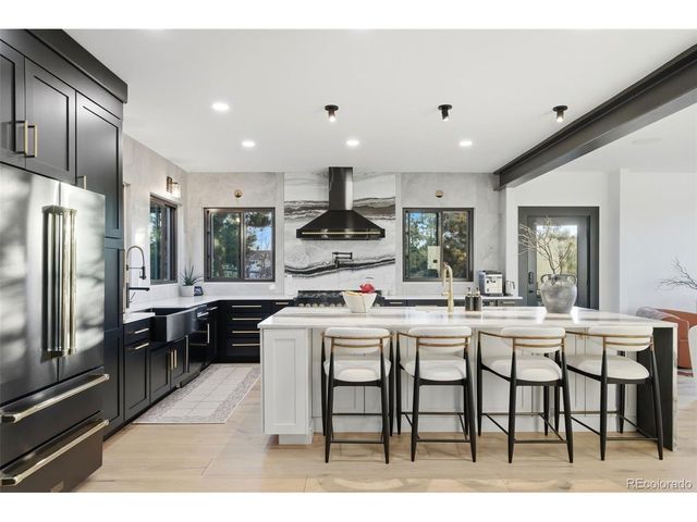 975 Woodmoor Dr, Monument, CO 80132