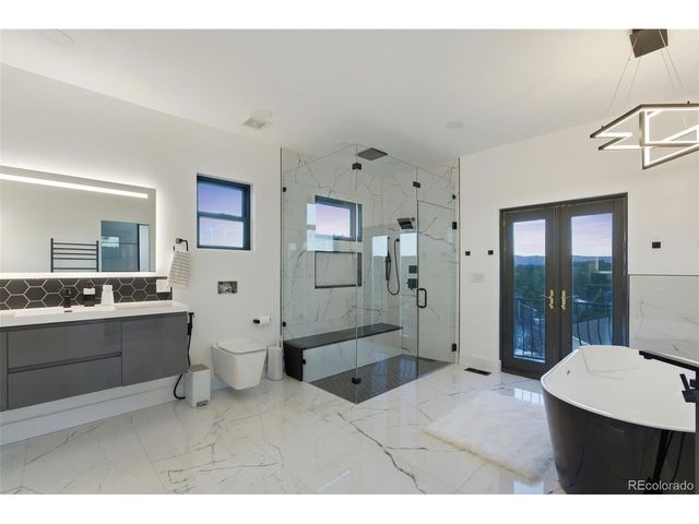 975 Woodmoor Dr, Monument, CO 80132