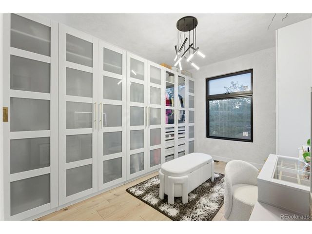 975 Woodmoor Dr, Monument, CO 80132