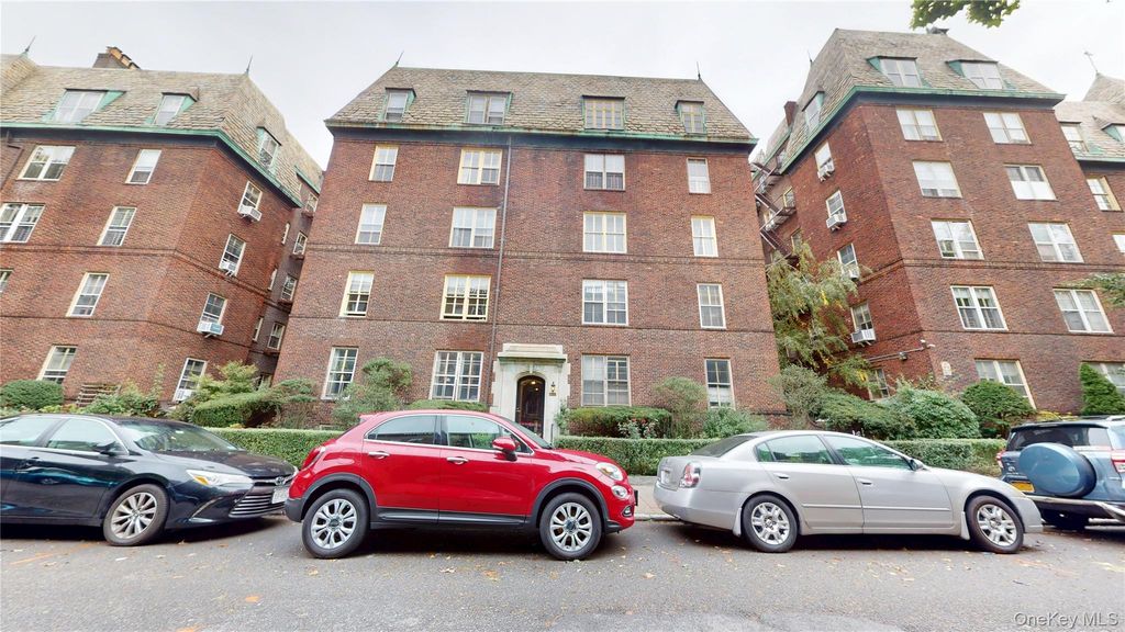 34-37 80th Street 32, Jackson Heights, NY 11372