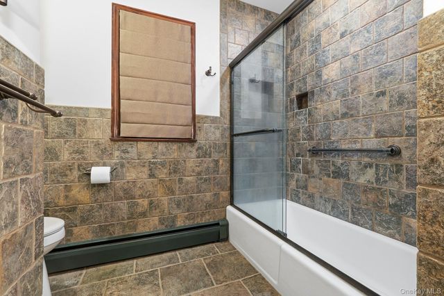 33 Fulmar Road, Mahopac, NY 10541