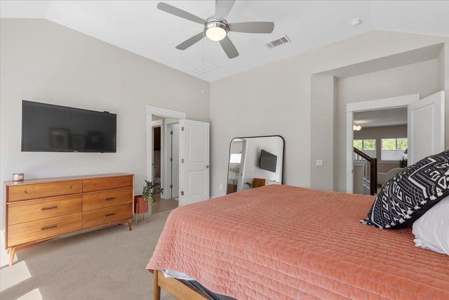 1405 Matthews LN, Austin, TX 78745