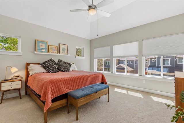 1405 Matthews LN, Austin, TX 78745