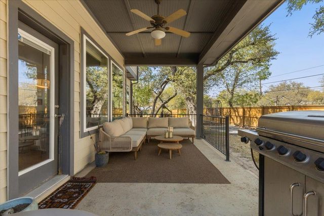 1405 Matthews LN, Austin, TX 78745