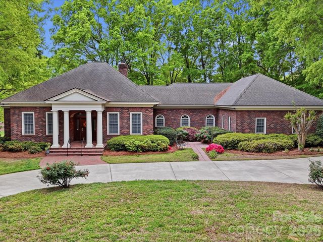 1215 Rosa Drive, Monroe, NC 28112