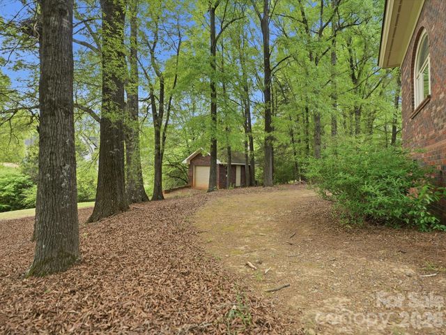1215 Rosa Drive, Monroe, NC 28112