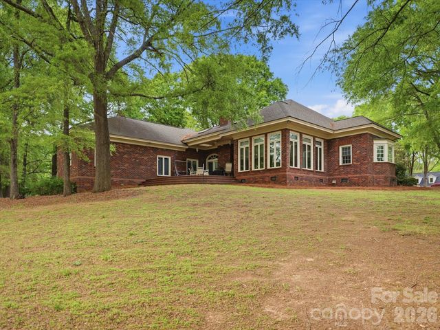1215 Rosa Drive, Monroe, NC 28112