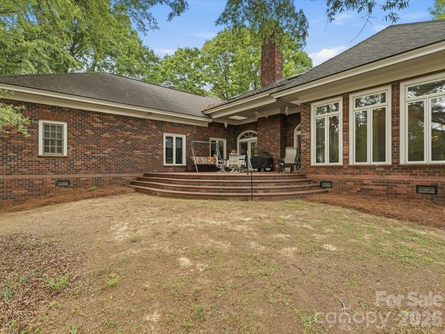1215 Rosa Drive, Monroe, NC 28112