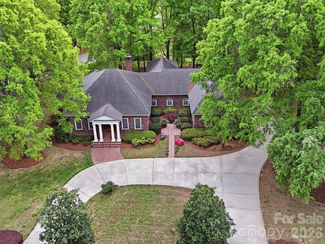 1215 Rosa Drive, Monroe, NC 28112