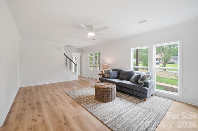 7553 Katherine Drive, Denver, NC 28037