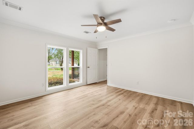 7553 Katherine Drive, Denver, NC 28037