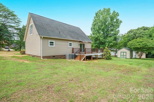 7553 Katherine Drive, Denver, NC 28037