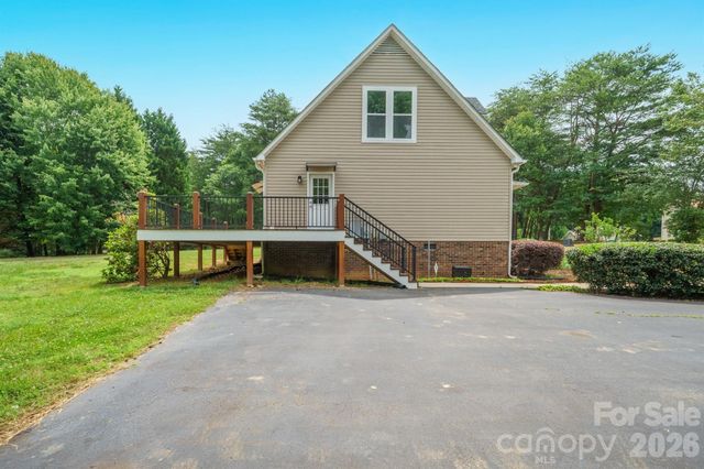 7553 Katherine Drive, Denver, NC 28037
