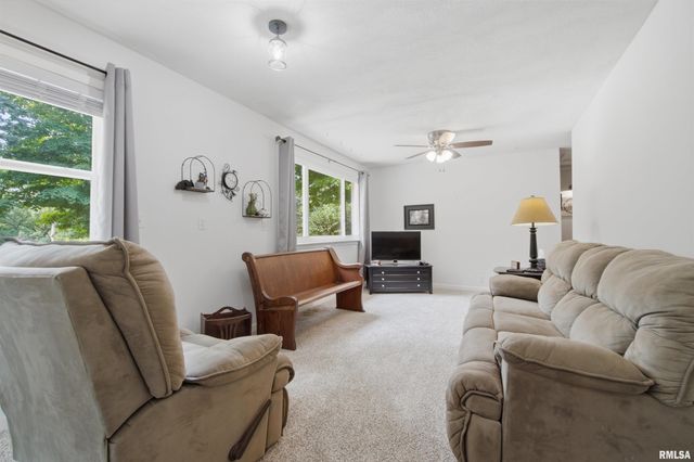 206 ALCONBURY Road, Metamora, IL 61548