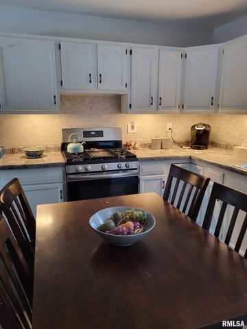 206 ALCONBURY Road, Metamora, IL 61548