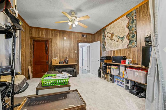 6204 Flaxman St, Pensacola, FL 32506