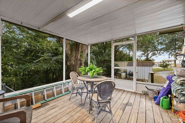 6204 Flaxman St, Pensacola, FL 32506