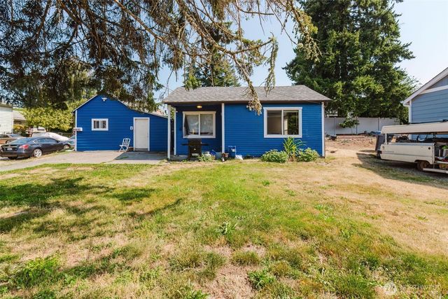 2824 Robin Avenue, Bremerton, WA 98310