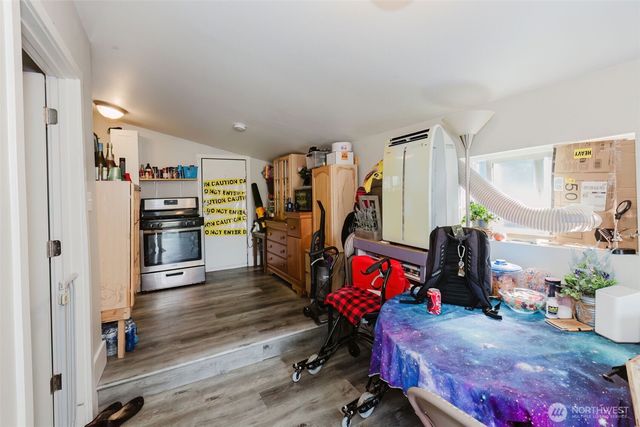 2824 Robin Avenue, Bremerton, WA 98310