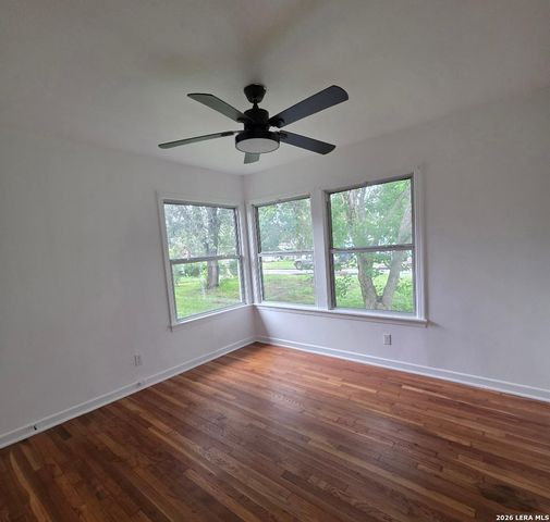 647 KASHMUIR PL, San Antonio, TX 78223