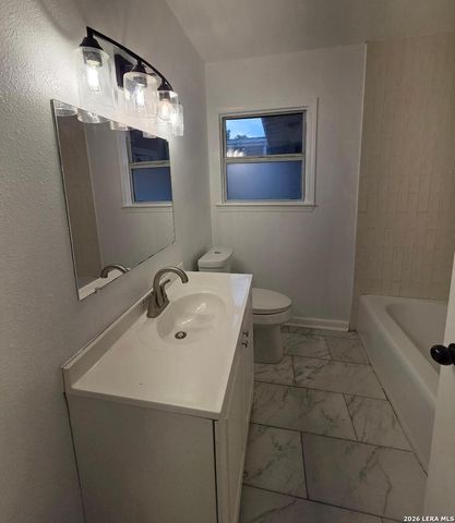 647 KASHMUIR PL, San Antonio, TX 78223