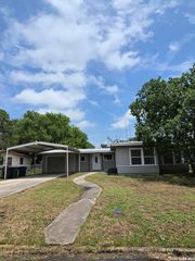 647 KASHMUIR PL, San Antonio, TX 78223
