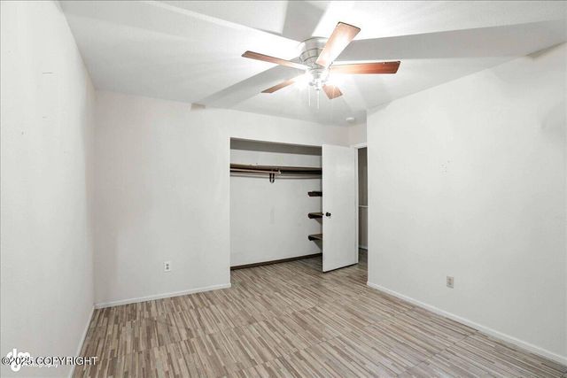 337 Gaylene Circle, Anchorage, AK 99504