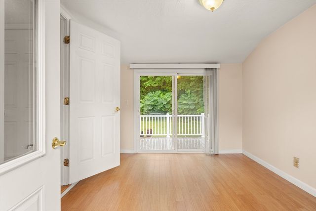 5 Gannett Ter, Sharon, MA 02067