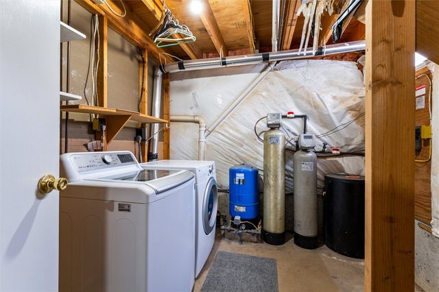 7625 Hallock Road, East Bloomfield, NY 14469