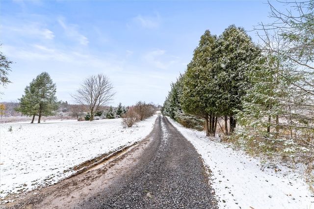 7625 Hallock Road, East Bloomfield, NY 14469