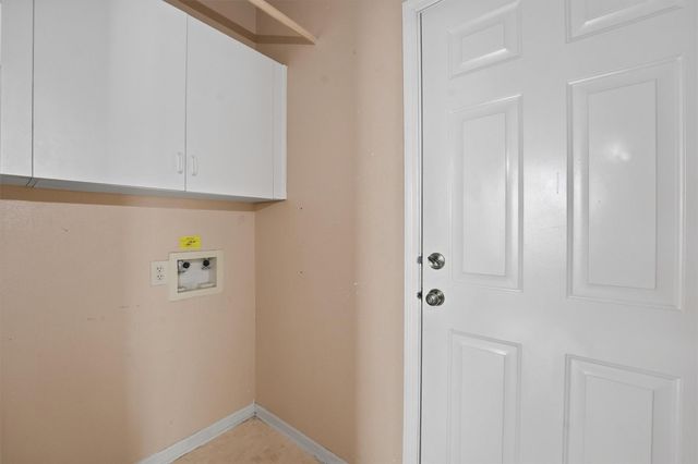 50 E Trillium Circle, The Woodlands, TX 77381