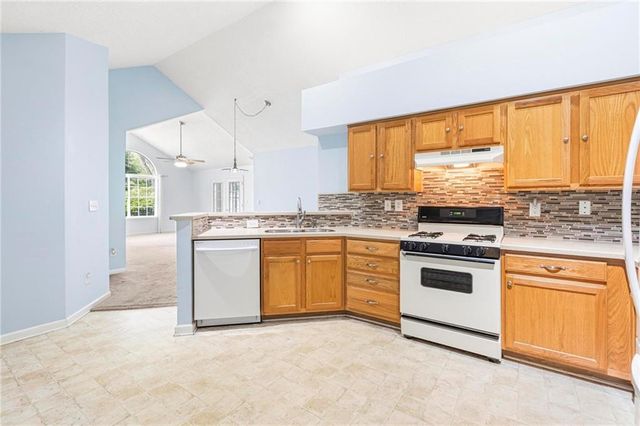 2191 Rockbridge Road 1803, Stone Mountain, GA 30087
