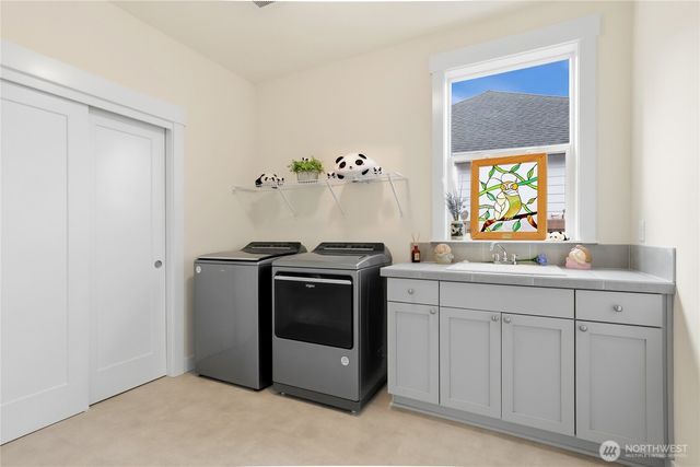 6353 Great Glen Road SW, Port Orchard, WA 98367