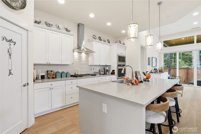 6353 Great Glen Road SW, Port Orchard, WA 98367