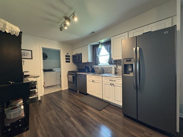 7756 W 81st Place, Bridgeview, IL 60455