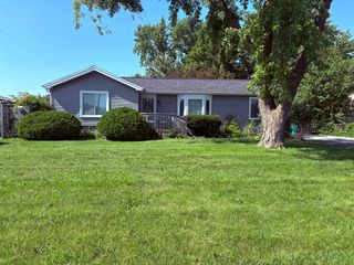 7756 W 81st Place, Bridgeview, IL 60455