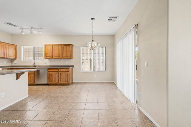 952 E BLUE SPRUCE Lane, Gilbert, AZ 85298