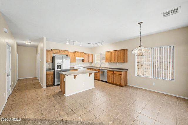 952 E BLUE SPRUCE Lane, Gilbert, AZ 85298