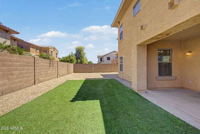 952 E BLUE SPRUCE Lane, Gilbert, AZ 85298