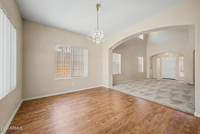 952 E BLUE SPRUCE Lane, Gilbert, AZ 85298