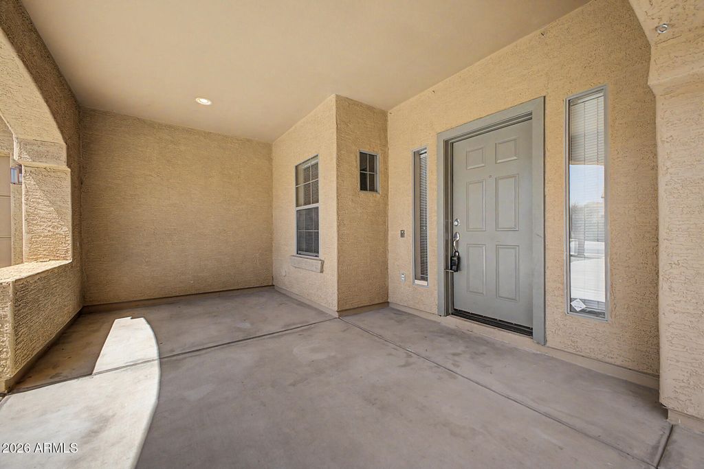 952 E BLUE SPRUCE Lane, Gilbert, AZ 85298 — photo 4