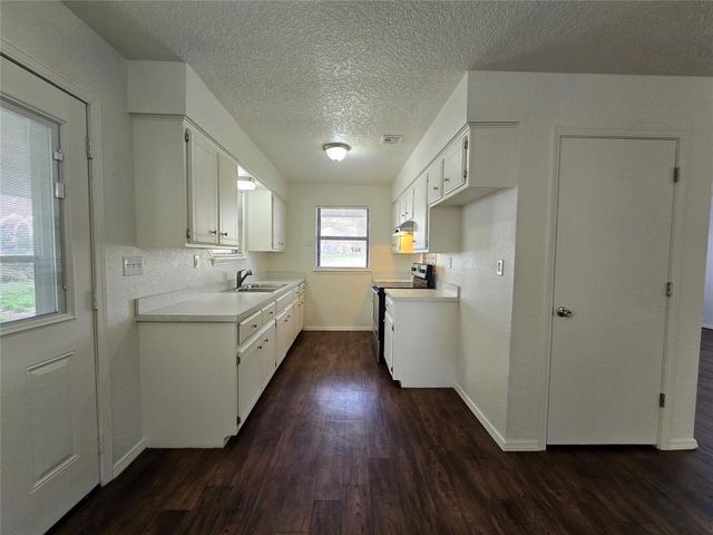 807 N Beard Avenue, Shawnee, OK 74801