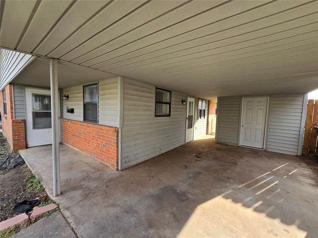 807 N Beard Avenue, Shawnee, OK 74801