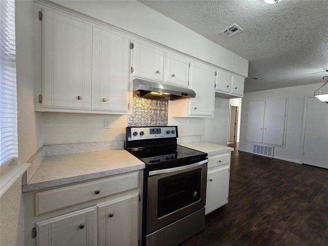 807 N Beard Avenue, Shawnee, OK 74801