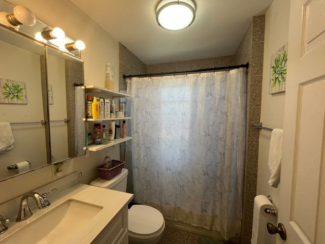 1504 Commonwealth Ave 5G, Boston, MA 02435